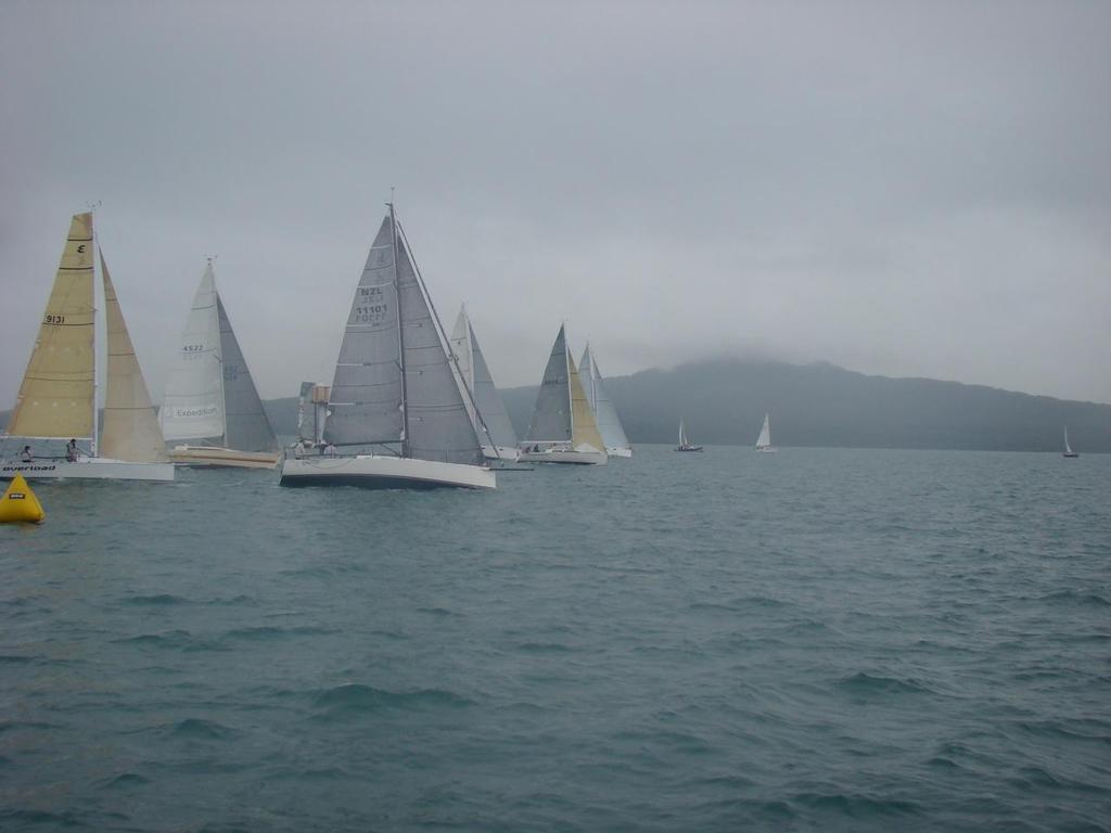  - 2013 B&G Simrad 100 miler © SSANZ