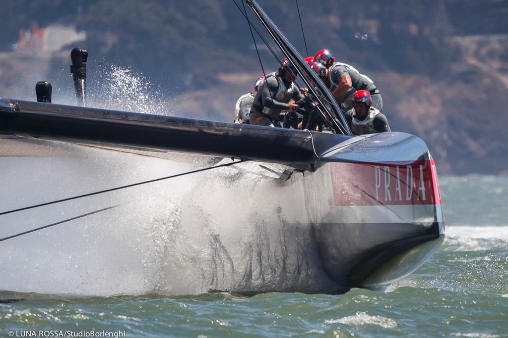 34th Americas Cup<br />
Luna Rossa Challenge 2013 Louis Vuitton Cup Final - Race 7 ©  Luna Rossa/Studio Borlenghi/Borlenghi-Butto