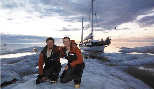 Empiricus - one of the ice-blocked yachts, still smiling ©  Environment Canada http://www.ec.gc.ca/