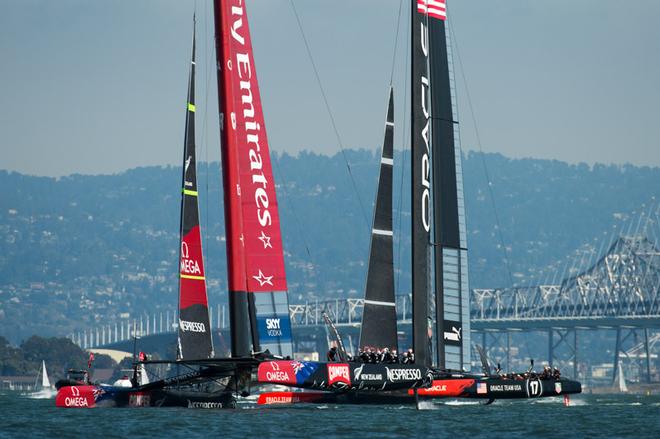 Emirates Team New Zealand stretch their lead over Oracle Team USA on the beat in race six on day four of the America’s Cup 34. 12/9/2013 © Chris Cameron/ETNZ http://www.chriscameron.co.nz