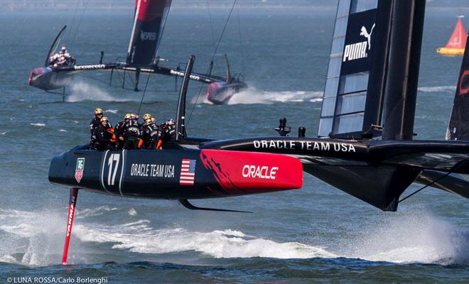 Oracle Team USA vs Emirates Team New Zealand at the end of Week 2 when Oracle were on their eight win roll © Carlo Borlenghi/Luna Rossa http://www.lunarossachallenge.com
