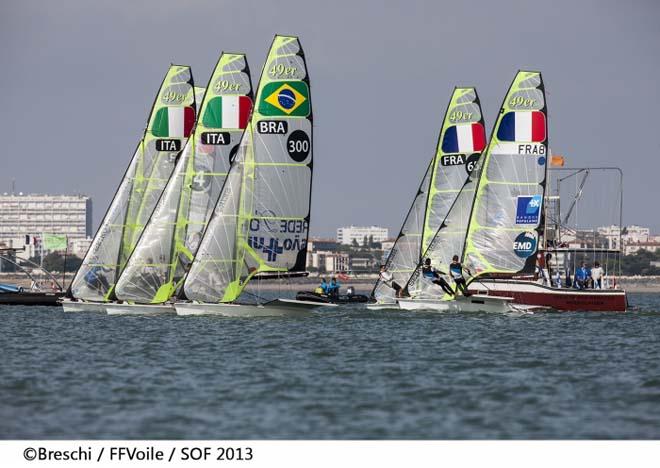 49er Fleet ©  Breschi / FFVoile / SOF 2013 http://sof.ffvoile.com/