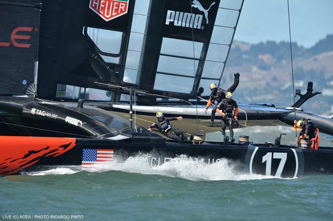 25/09/2013 - San Francisco (USA,CA) - 34th America’s Cup - Oracle Team USA vs Emirates Team New Zealand, Race Day 15 © ACEA / Ricardo Pinto http://photo.americascup.com/