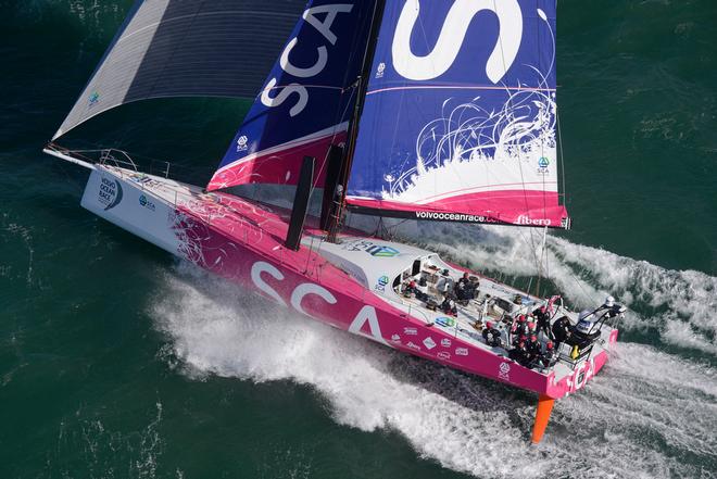 October 4 2013 - Team SCA sailing trials in the English Channel © Rick Tomlinson/Volvo Ocean Race http://www.volvooceanrace.com