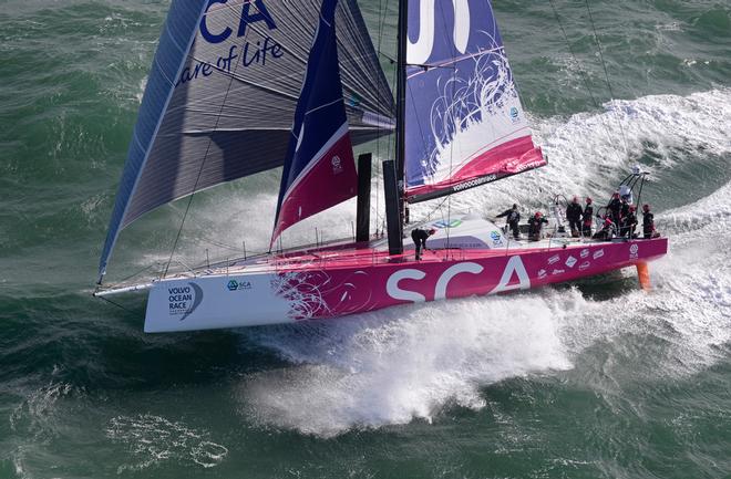 October 4 2013 - Team SCA sailing trials in the English Channel © Rick Tomlinson/Volvo Ocean Race http://www.volvooceanrace.com