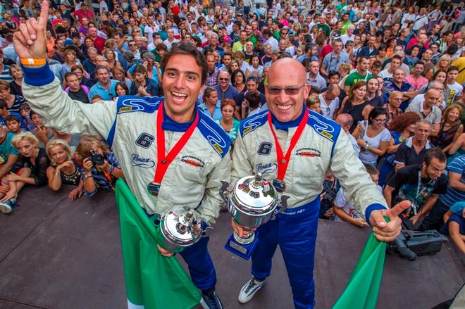 Pilots Matteo Nicolini and Tomaso Polli.  © Karien Jonckheere