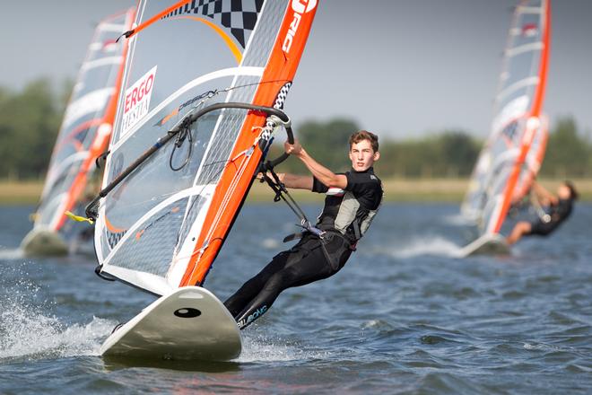 Teams in action  ©  Paul Wyeth / RYA http://www.rya.org.uk