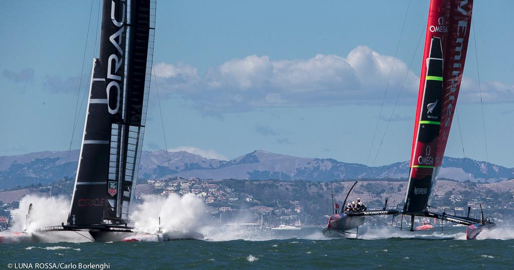 Oracle Team USA vs Emirates Team New Zealand<br />
 © Carlo Borlenghi/Luna Rossa http://www.lunarossachallenge.com