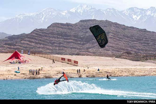 2013 Kitesurf World Cup Mendoza day 1 ©  Toby Bromwich / PKRA http://prokitetour.com/