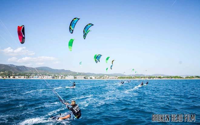 2013 MINI Kitesurf Tour Europe, Castelldefels © Broken Head Film http://www.brokenheadfilm.com/