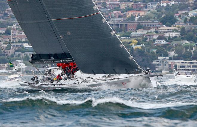 Wild Oats XI approaches the finish - Finish line, 2013 Rolex Sydney Hobart - Day 4 © Crosbie Lorimer http://www.crosbielorimer.com