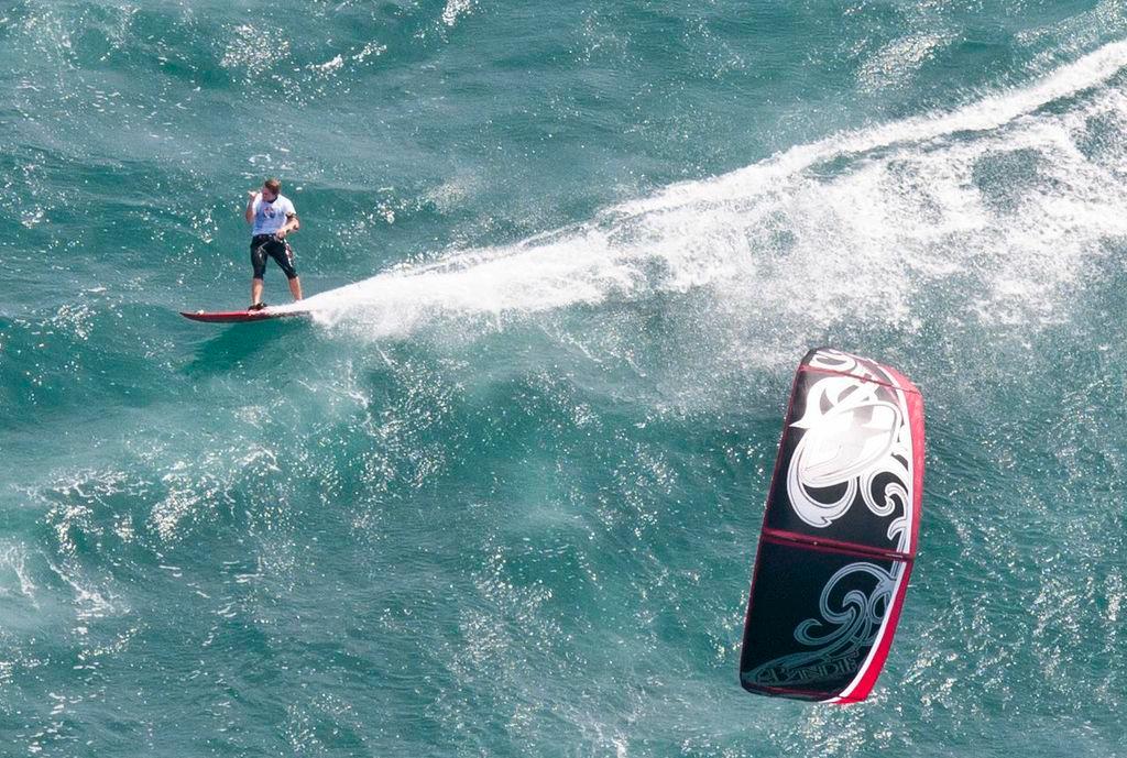 Alex C reaching Leighton as the fastest kiter in 2010 © Mark Watson-Red Bull