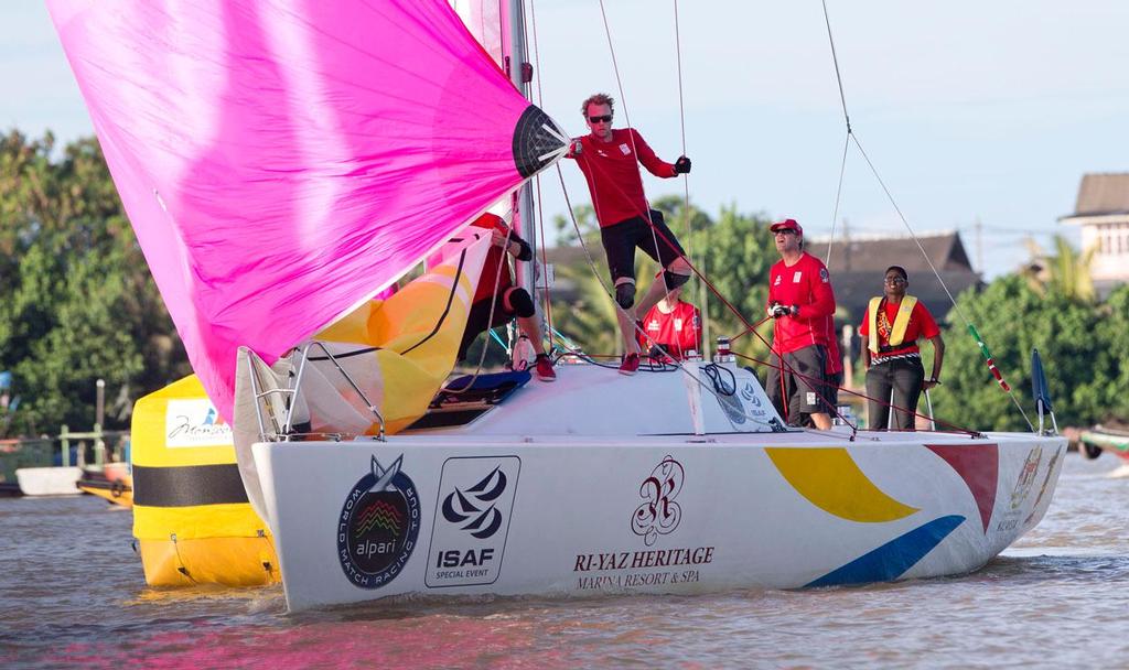 Stena Sailing Team racing on Day 2 of at the Monsoon Cup, Malaysia, the final round of the Alpari World Match Racing Tour.<br />
 ©  OnEdition / WMRT http://wmrt.com/