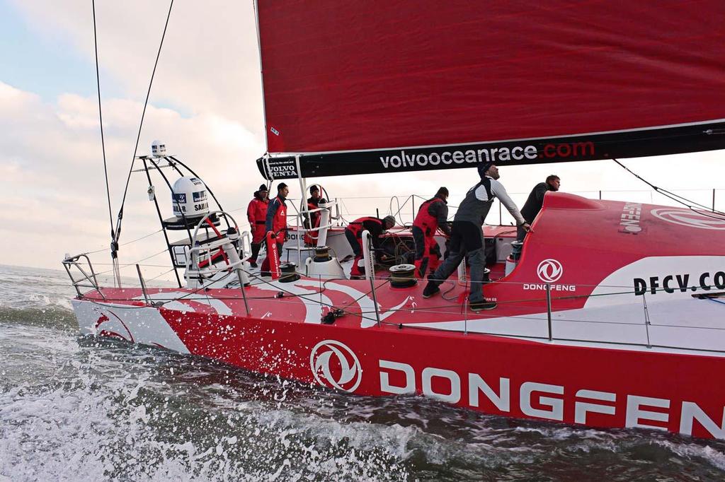 Dongfeng sea trials in Southampton on the 12th December 2013. ©  OC Sport http://www.ocsport.com/