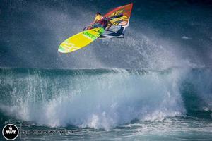 Ricardo goes big but couldn't link it all together and was a shock exit from Round #1 - 2013 JP Aloha Classic photo copyright Si Crowther / AWT http://americanwindsurfingtour.com/ taken at  and featuring the  class