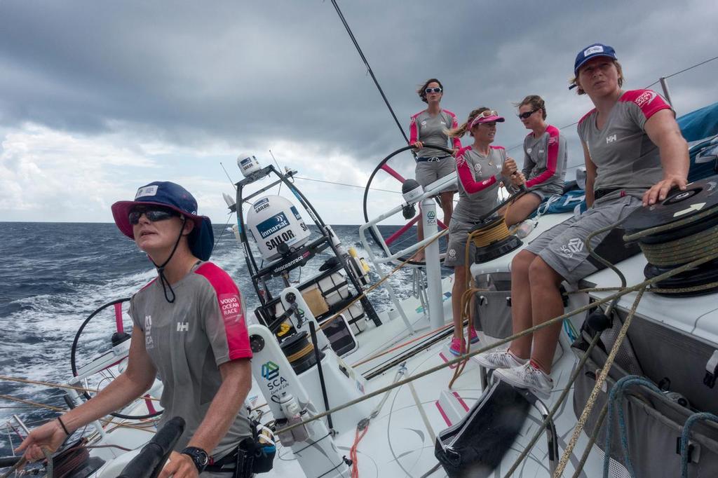 December 05, 2014. Leg 2 onboard Team SCA. The Team on watch sets up and prepares for a squall. © Corinna Halloran / Team SCA