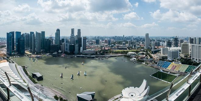Day four of the Extreme Sailing Series regatta being sailed in Singapore. 23/2/2014 © Chris Cameron/ETNZ http://www.chriscameron.co.nz