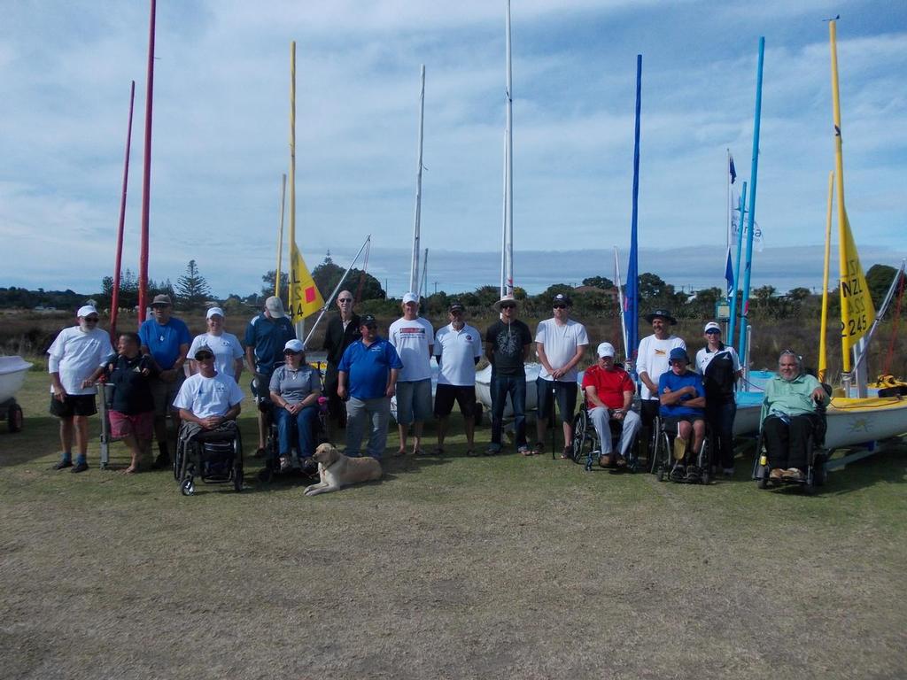 Group photo - 2014 Hansa Class Nationals, Waitara © Wayne Holdt