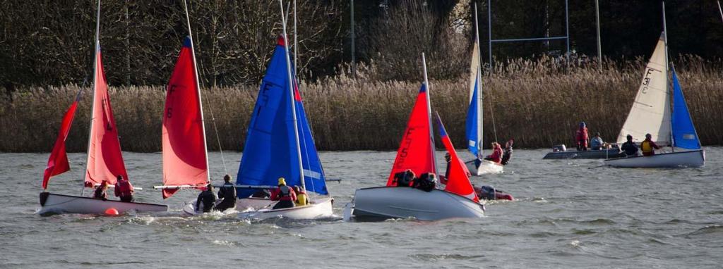 Team Racing on Forfar Loch ©  Leanne Fischler http://www.leannefischler.co.uk/