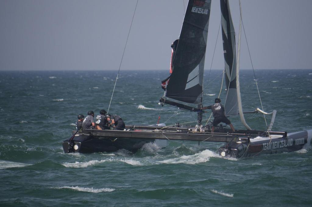 Emirates Team New Zealand sailing on Day 4 of the Extreme Sailing Series Act 2 in Muscat, Oman. &copy; Hamish Hooper/Emirates Team NZ http://www.etnzblog.com