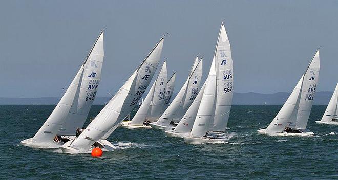 Gordon Weise and crew on AUS 852, quite possibly a bit early for the start. © Etchells Media http://www.etchells.org.au/nationals/