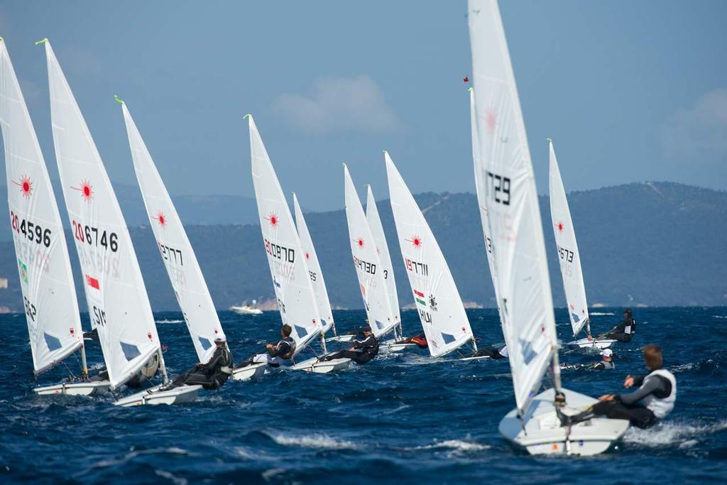 Laser ©  Franck Socha / ISAF Sailing World Cup Hyeres http://swc.ffvoile.fr/