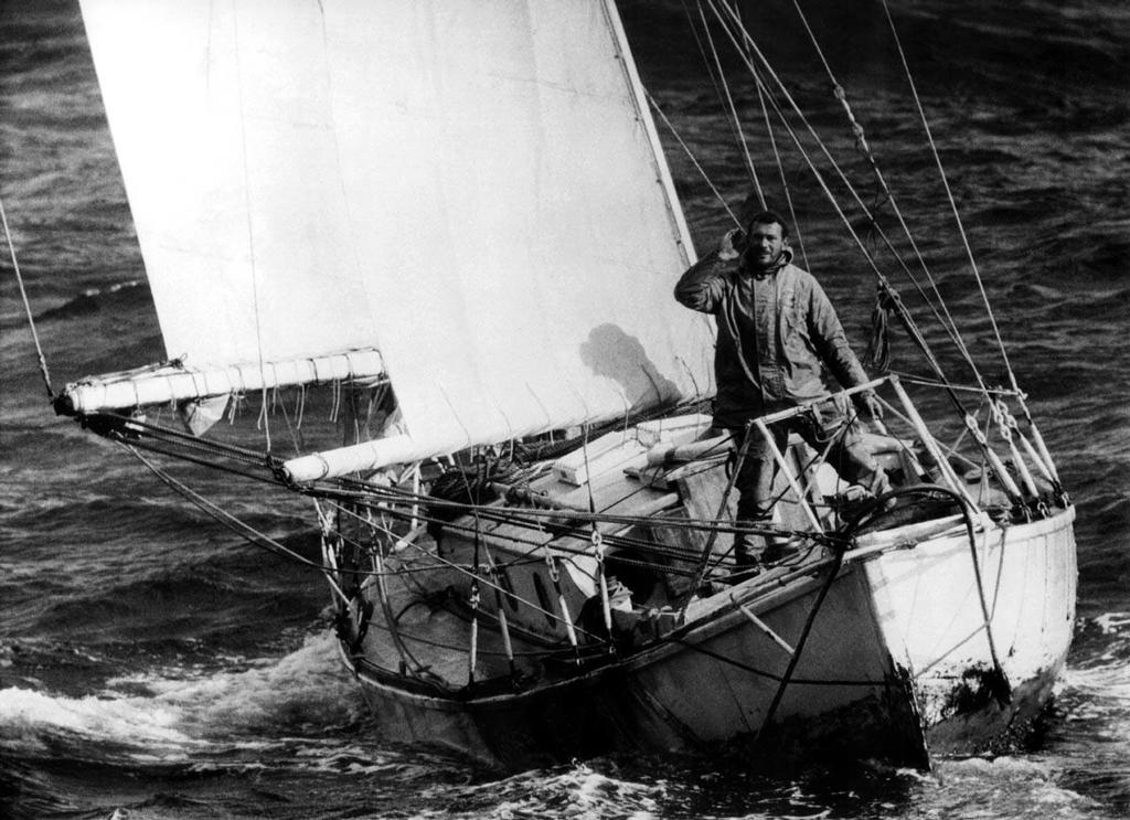 suhaili yacht built in which city robin knox