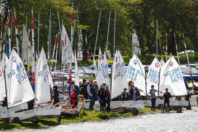 Action from the 2014 RYA Eric Twiname Championships, Rutland &copy;  Paul Wyeth / RYA http://www.rya.org.uk