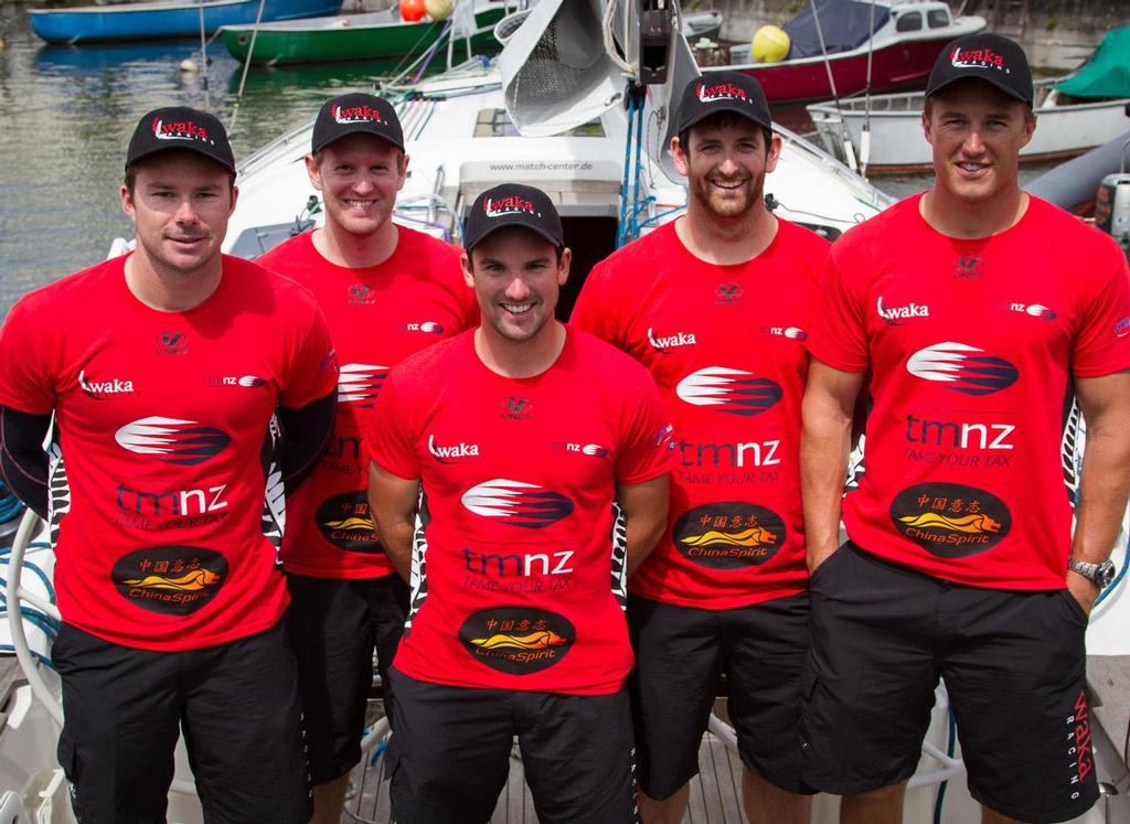 Phil Robertson (centre) and WAKA Racing team © Brian Carlin/AWMRT http://www.wmrt.com/