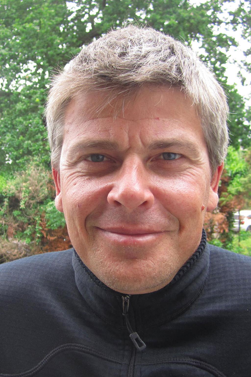 Nick Bonner joins Elvstrom Sails UK loft © Jeremy White