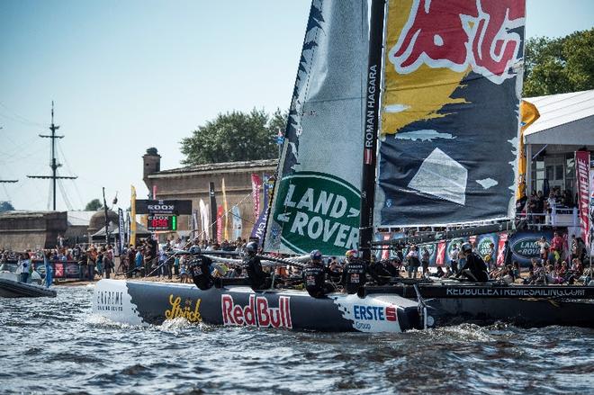 RedBull Extreme Sailing Team in action during Act 4 of the 2014 Extreme Sailing Series™.  © Lloyd Images