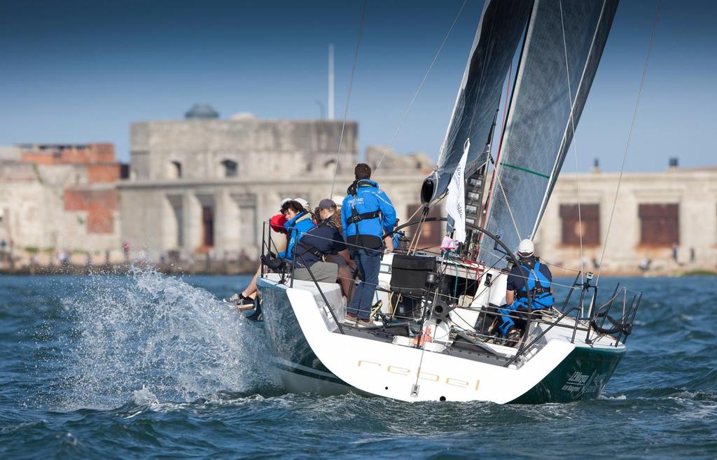 Sir Ben Ainslie helms Rebel at the JP Morgan Asset Management Round the Island Race 2014. © Th.Martinez/onEdition