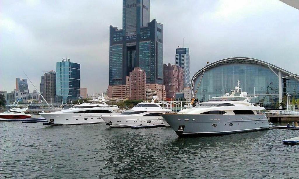 Horizon Yachts City Marina II photo copyright Superior Jetties www.superiorjetties.com taken at  and featuring the  class