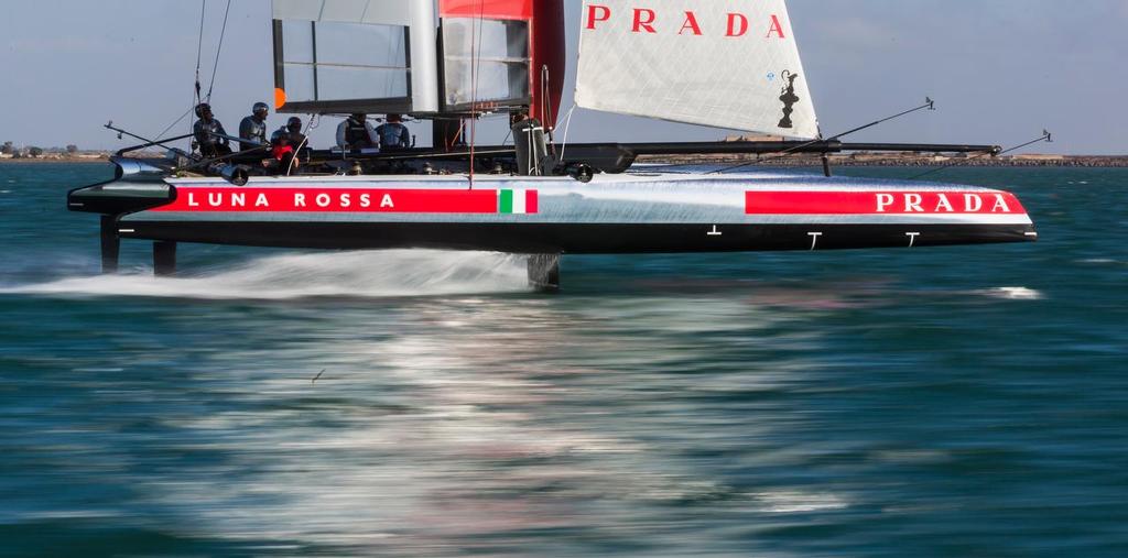 Team Luna Rossa AC45 training in Cagliari, Italy © Carlo Borlenghi/Luna Rossa http://www.lunarossachallenge.com