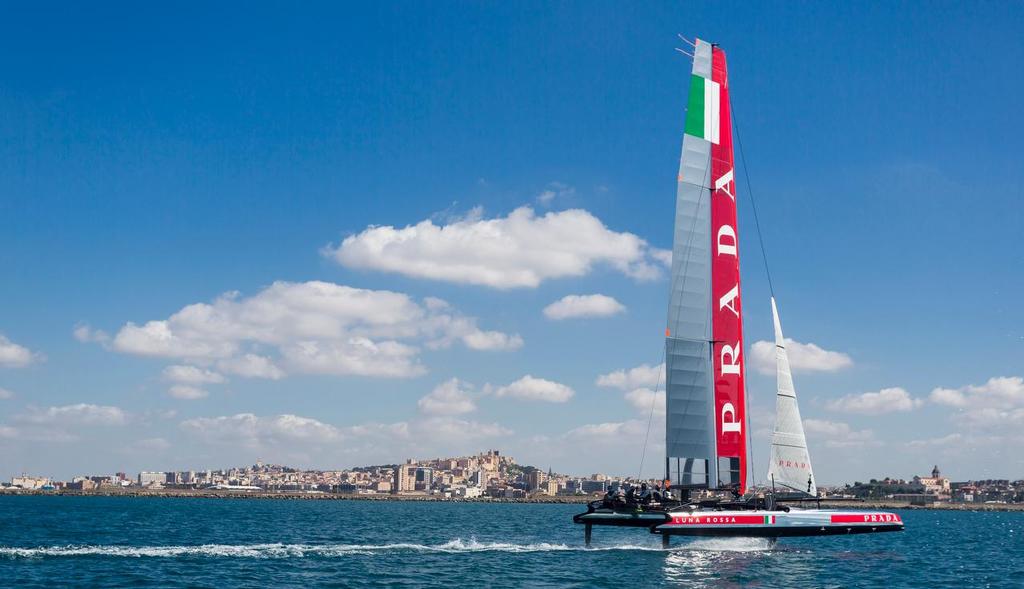 Team Luna Rossa AC45 training in Cagliari, Italy © Carlo Borlenghi/Luna Rossa http://www.lunarossachallenge.com