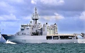HMNZS Otago photo copyright New Zealand Defence Force taken at  and featuring the  class