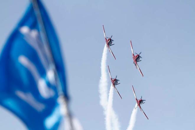 Festival Of Sails 2012, Royal Geelong Yacht Club, Geelong (AUS), RAAF Roulettes © Royal Geelong Yacht Club