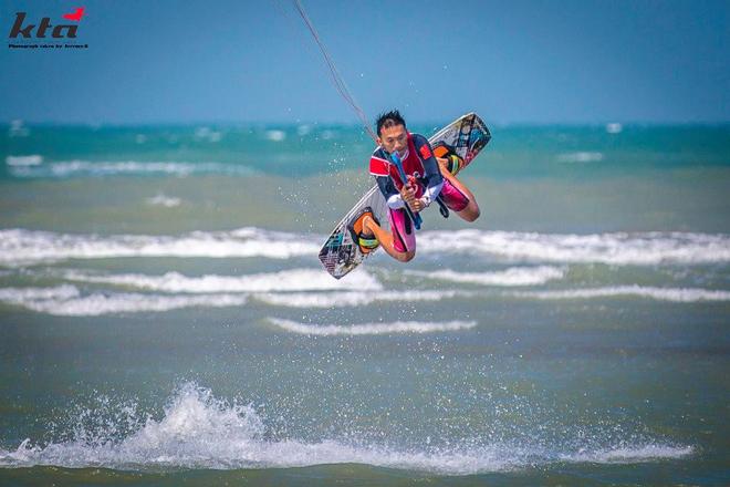 Local Riders showing their talent too at the Taiwan Kiteboard Open / KTA. © KTA