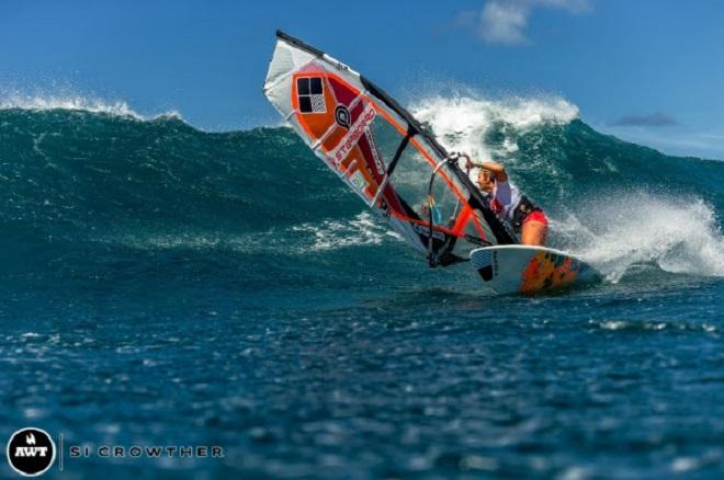 Fiona Wylde. PWA Severne Starboard Aloha Classic 2014. © Si Crowther / AWT http://americanwindsurfingtour.com/