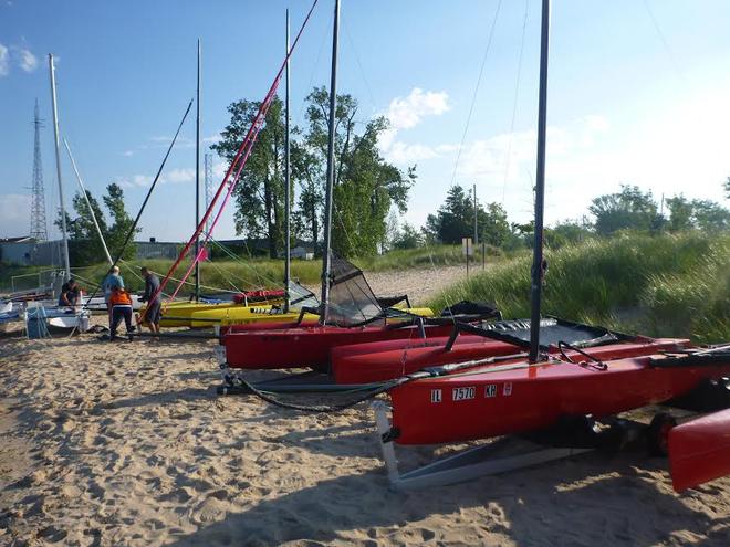 Boats lined up in the afternoon sun © Lexi Wieringa