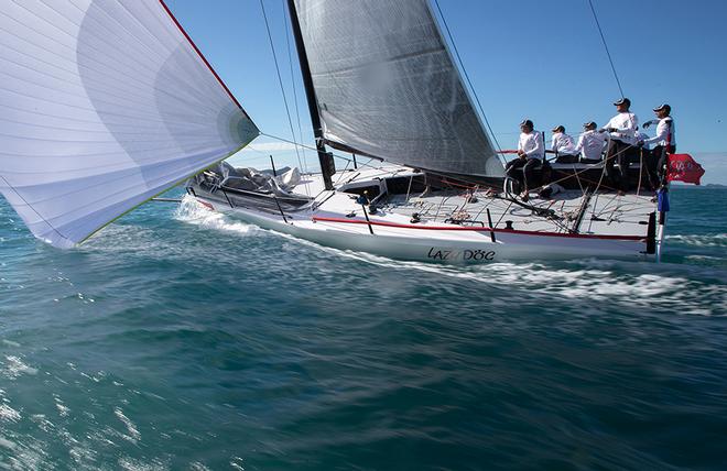 Sergio Sagramaso's MC38 Lazy Dog reaching for home. © Crosbie Lorimer http://www.crosbielorimer.com