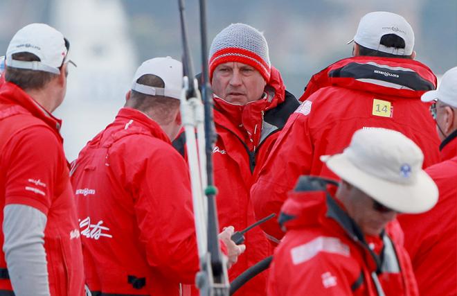 Iain Murray and the Wild Oats XI afterguard © Crosbie Lorimer http://www.crosbielorimer.com