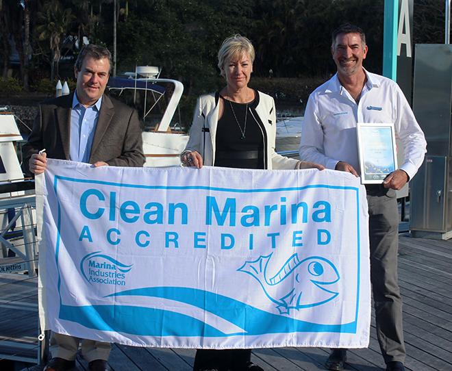 L to R: Keith Allardice, Helen Motteram and John Hogan at Sanctuary Cove Marina © Christine Roberts