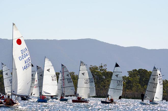 Lake Fyans Sailing © Glen Wellard