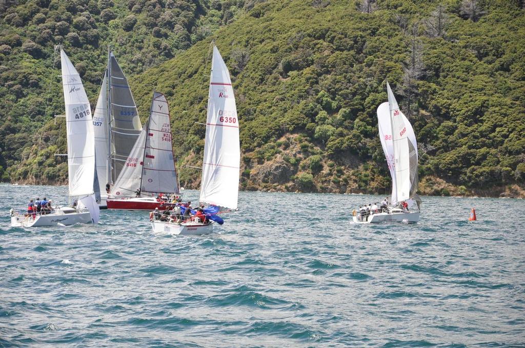 At the mark Day 2 Race 1 Lawson's Dry Hills Regatta 2014 - Lawson's Dry Hills New Year Regatta Waikawa Boating Club © Tom van der Burgh