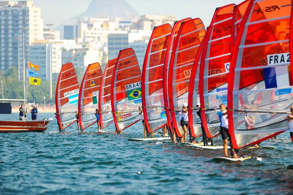 RS:X Womens start - Acquese Rio Test Events - Day 1 © Rio 2016 http://www.rio2016.com/