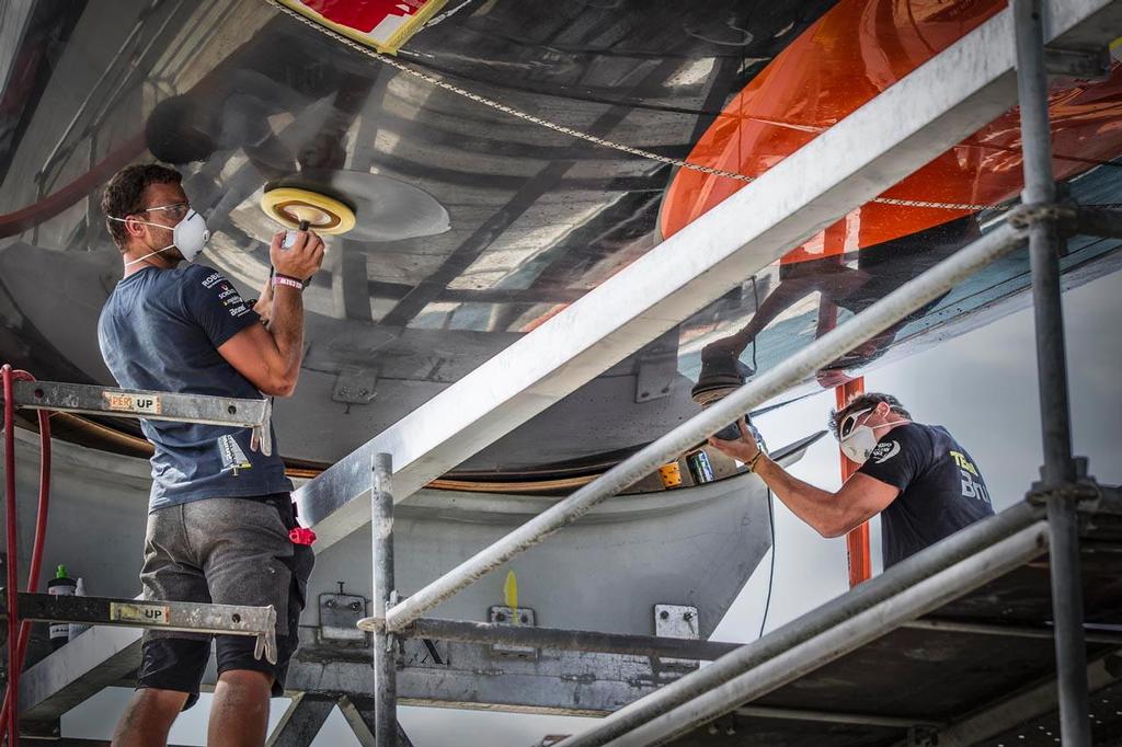 Boat Maintenance in the Alicante Boatyard for Team Brunel ©  Ainhoa Sanchez/Volvo Ocean Race
