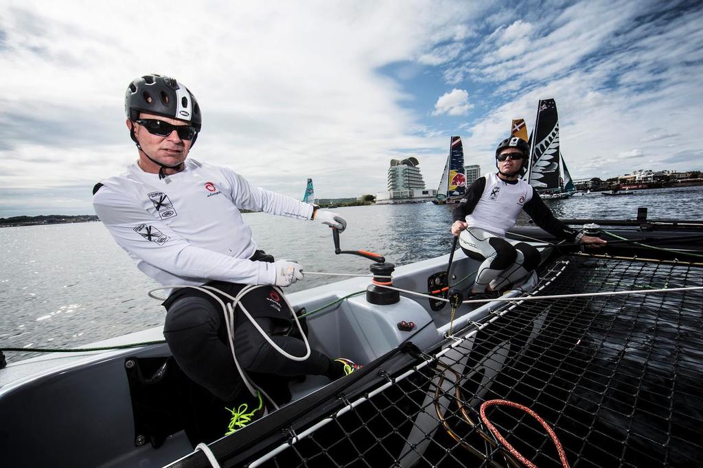 The Extreme Sailing. Act 5. Cardiff. Wales.<br />
Alinghi (SUI), Skipppered by Morgan Larson (USA) with Tactician Anna Tunnicliffe, Mainsail Trimmer Pierre-Yvew Jorand (SUI), Headsail Trimmer Nils Frei (SUI) and Bowman Yves Detrey (SUI)<br />
 © Lloyd Images/Extreme Sailing Series