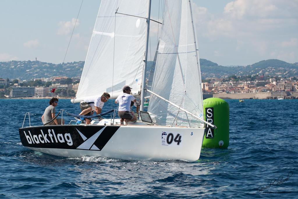 Black Flag - Platu 25 Worlds 2014 in Antibes, France. © Gérard Chauvel