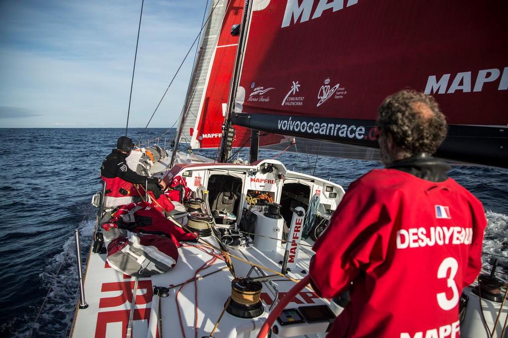 November 4, 2014. Leg 1 onboard Mapfre.  Michel Desjoyeaux on helm. © Francisco Vignale/Mapfre/Volvo Ocean Race